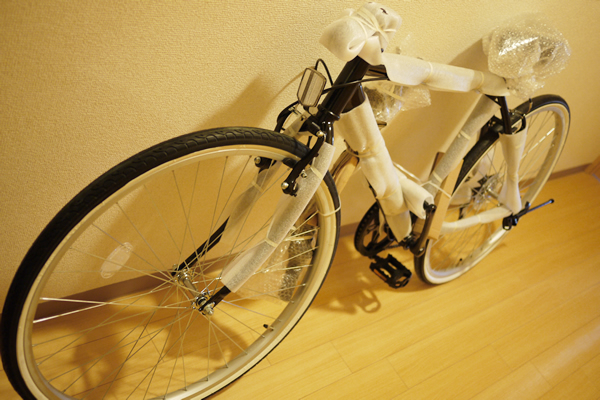 クロスバイク 自転車 GRAPHIS GR-001｜開封するとこんなんです