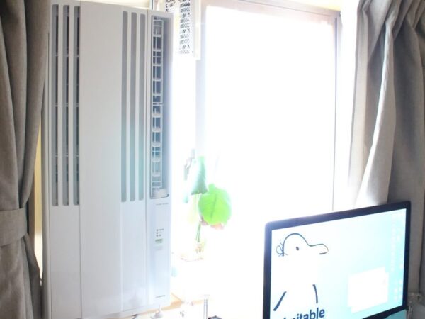 賃貸でエアコンが設置できないのでコロナの窓用エアコン（CW-1617-WS）買いました。